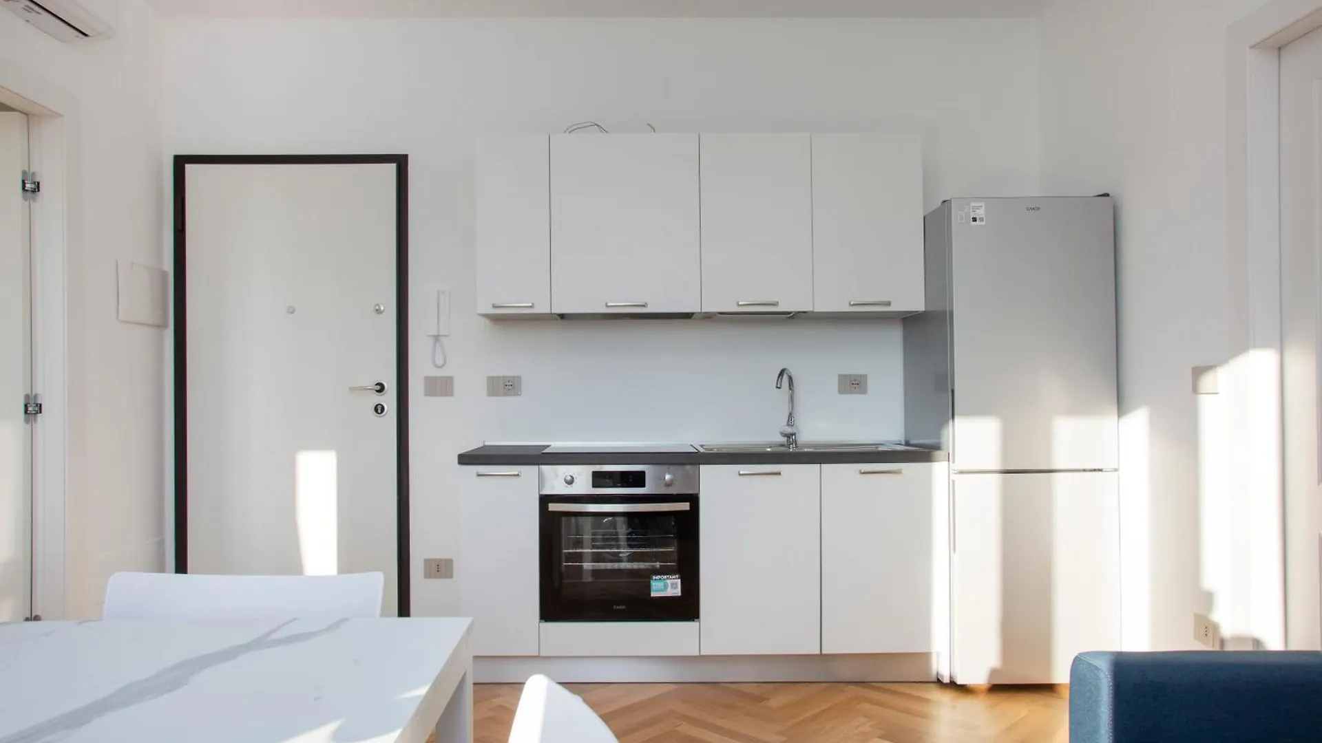 Apartment Fontana18 - Duomo Suites View Milan