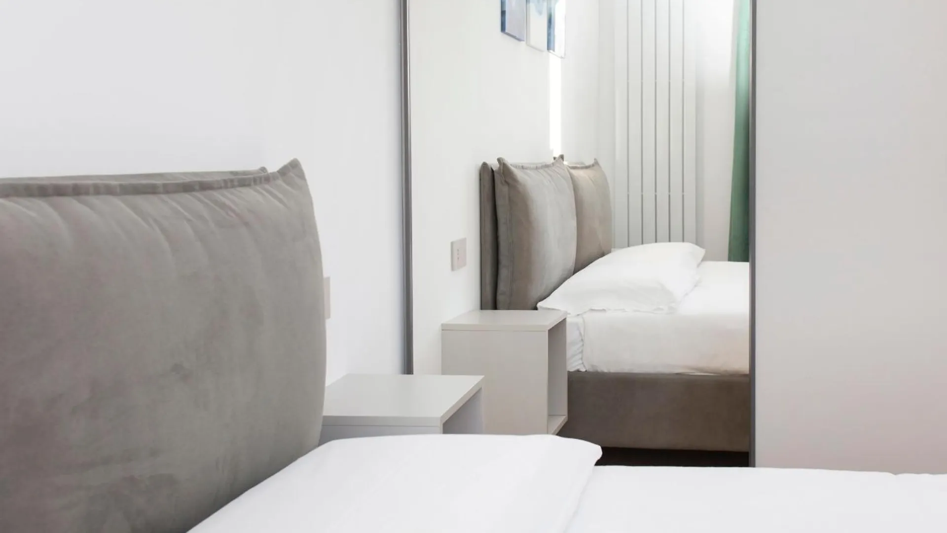 Fontana18 - Duomo Suites View Milán Apartmán